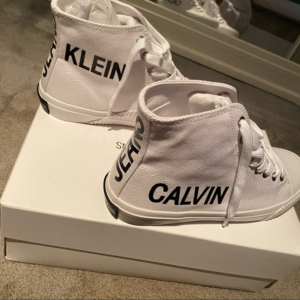 Calvin Canvas Shoes